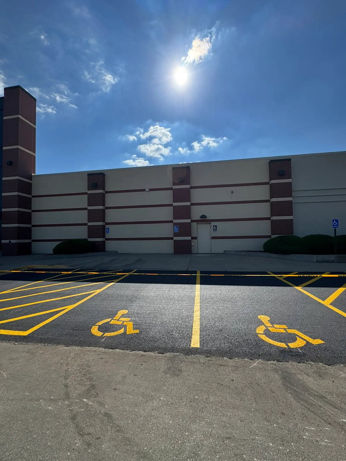 Handicap parking in the Lee's Summit area